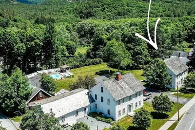 Image de Historic Ski House, Walk to Town, Short Drive to Slopes