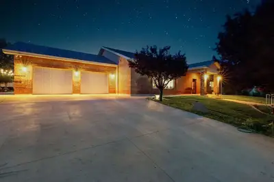 Image de Private, soothing 5-bedroom home with Ac in charming Hildale