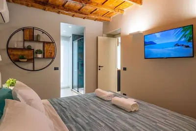 Image de Meschita Seven