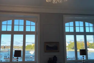 Image de Luxury 5 bedroom, waterfront apartment in Old Town, next to Royal Palace