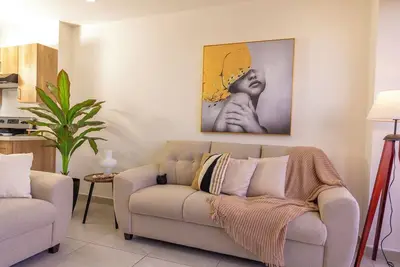 Image de Sunset Views - Luxury 3br w/Balcony & Volcano Views