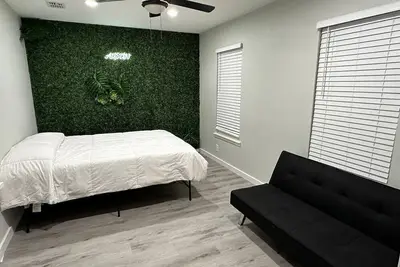 Image de Cozy| 5br Retreat | Sleeps12 |Downtown Atx Zilker