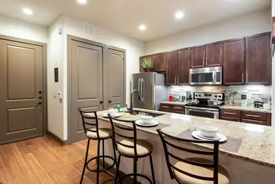 Image de Tranquil 2-bedroom apartment with Ac, fitness room in Houston