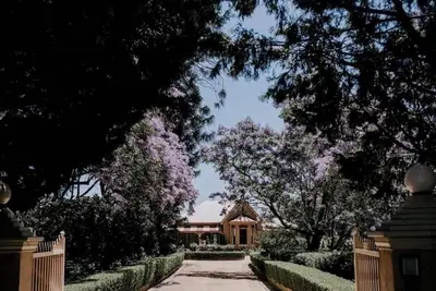 Image de Burnham Estate Camden\nHistoric Homestead near Camden Town Centre