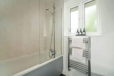 Image de Acorn Hideaway Parking Near Liverpool City Centre