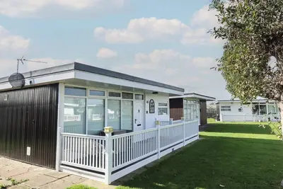 Image de No. 49 Cherry Park, pet friendly, with a garden in Chapel St Leonards