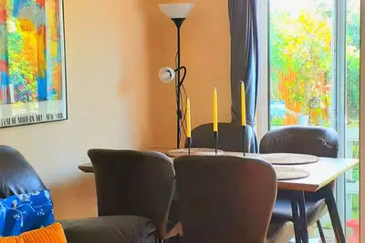 Image de Home in Dublin 12 with Secure Parking