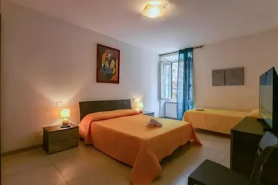 Image de Spacious and cozy apartment in the heart of the city in the harbor area