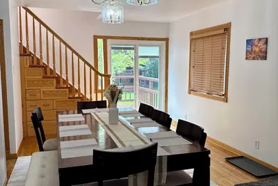 Image de Brilliant bungalow in Midvale ski/hike, fishing, recreational activities