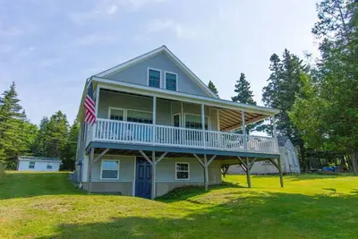 Image de Sams Cottage - Ocean View Cottage near the Village