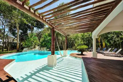 Image de Villa Saasil – Spacious 5br Villa w/pool in Gated Community, Playa del Carmen