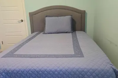 Image de Bed and breakfast room in Seton. .