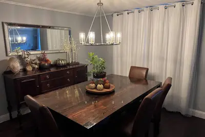 Image de Charming 2-bedroom house in Depew close to airport, downtown, stadium, and more!