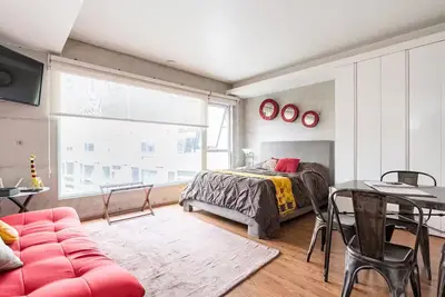 Image de La Condesa: beautiful loft, Gym & Pool, wifi 800 Mb. Symmetrical.