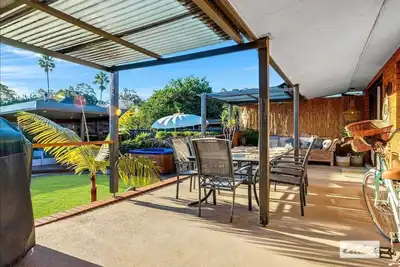 Image de Dog Friendly, Spa and Beaches- Surfside Family Home