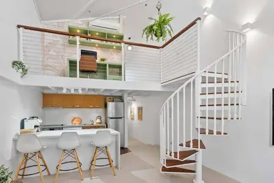 Image de Stylish Teneriffe Loft in Iconic Woolstore