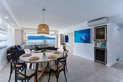 Image de Frangipani 102 beachfront apartment