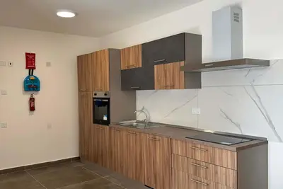 Image de Spacious Stay New 2br with Balcony - by HostMT