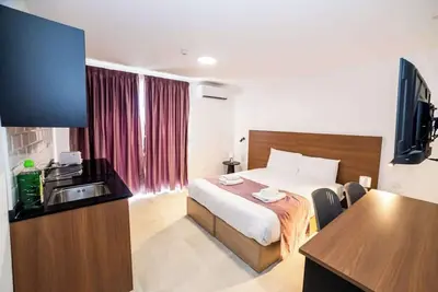 Image de Stylish Deluxe Studio in Central Bugibba by HostMT