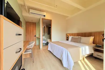 Image de 1 minute from Sabaneta Park! Modern rooms, breakfast included,