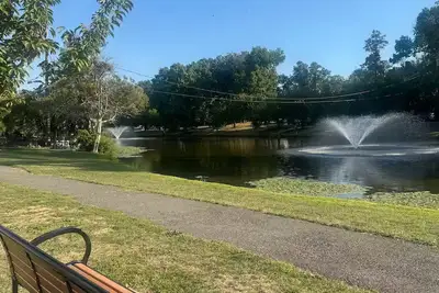 Image de Lake House King Suite near Nyc/Ewr/MetLife 10 min!