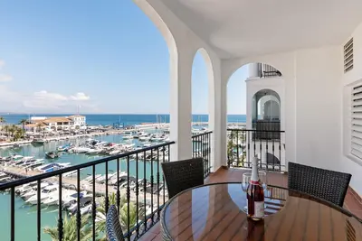 Image de Marina Real Port View 2457