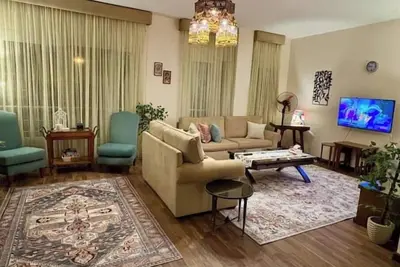 Image de Charming 2-bedroom apartment in Sheikh Zayed- families & single travelers only