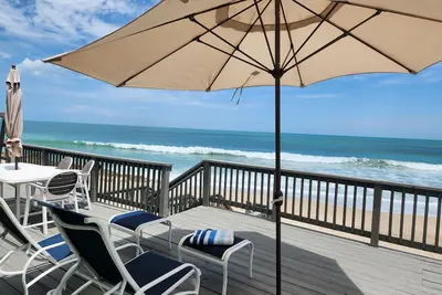 Image de Stuart Beach House- Ocean-to-river with stunning views, private dock & hot tub!