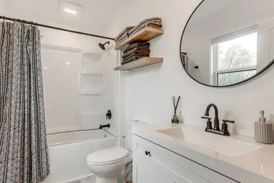 Image de New cozy home in downtown Columbus, Ks!