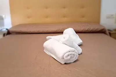 Image de Charmant logement au centre de Baza, proche commodités