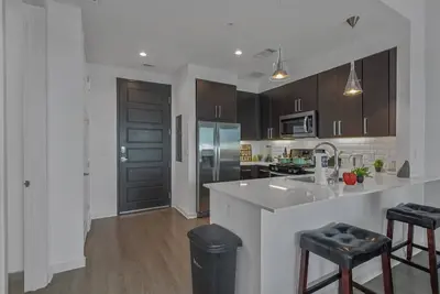 Image de Cozy 1-bedroom apartment in lovely Houston Medical Center