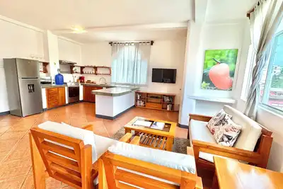 Image de Spacious two-bedroom suite with a balcony