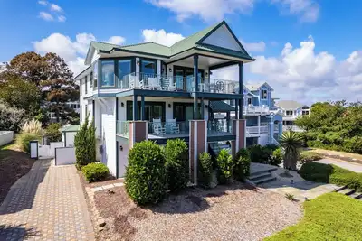 Image de Bella Vita Obx: June 27th Wk Reduced, Large Private Pool, Close to Beach