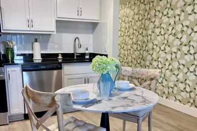 Image de Hydrangea Place by Branson Landing-Waterfront