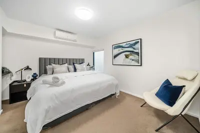 Image de Luxury Heights on Flinders