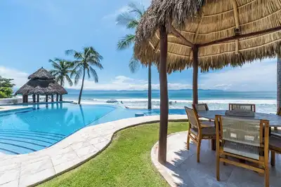 Image de Huge New 5br Villa w/ Pool & Ocean Views in Beachfront Community Perfect Beach