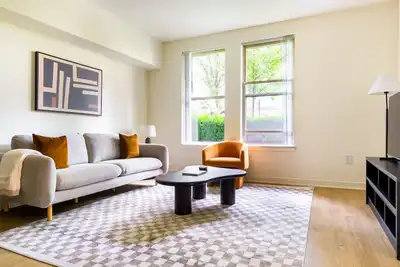 Image de Blueground | Northwest Bellevue, balcony, nr Park