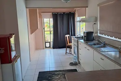 Image de 2 bedroom house with river views