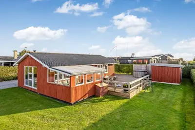 Image de \"Ali\" - 500m from the sea by Interhome