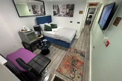 Image de Southgate Luxury 2-bedroom apartment in Elland private parking WiFi Jacuzzi Bath