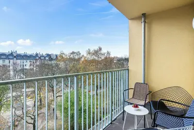 Image de WaltzCo City Apartment near U1 & Center