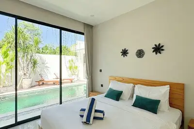 Image de The R Villa Kaba| Stylish 2br-Kerobokan+Pool/Bikes