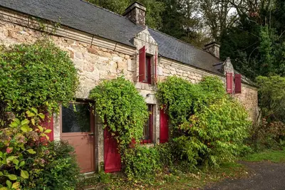 Image de Maison de vacances 'Breton Gildas' avec terrasse partagée, jardin commun et Wi-Fi