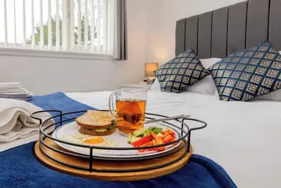 Image de Stylish 3-bedroom Home in Manchester- Ideal for Families, Groups & Contractors.