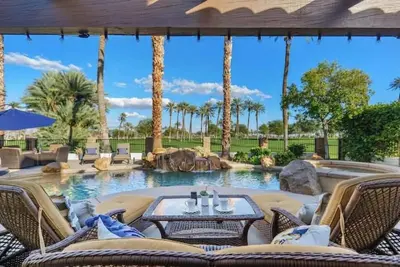 Image de The Palms Villa_Pool+Spa+Views