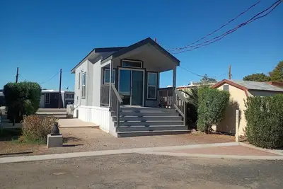 Image de River Lagoon Charming 1-bedroom Park Model #41 on the Colorado River