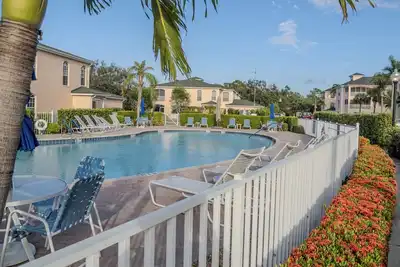 Image de 3-bedroom condo in lovely Venice. Your home away from home.