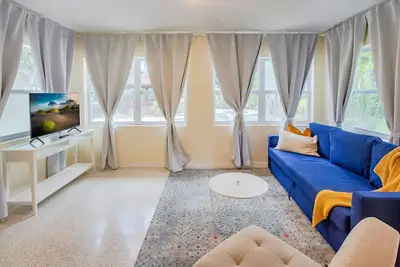 Take my breath away pool home.