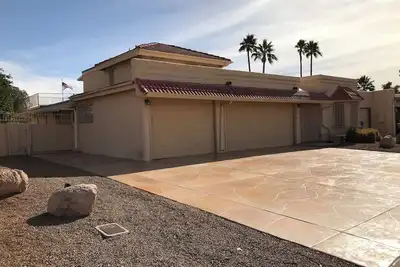 Image de Az Getaway in Active Adult Community
