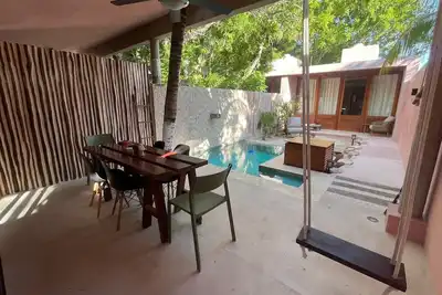 Image de Luxurious Beach House! You don’t have to rough it! New construction in Chelem.